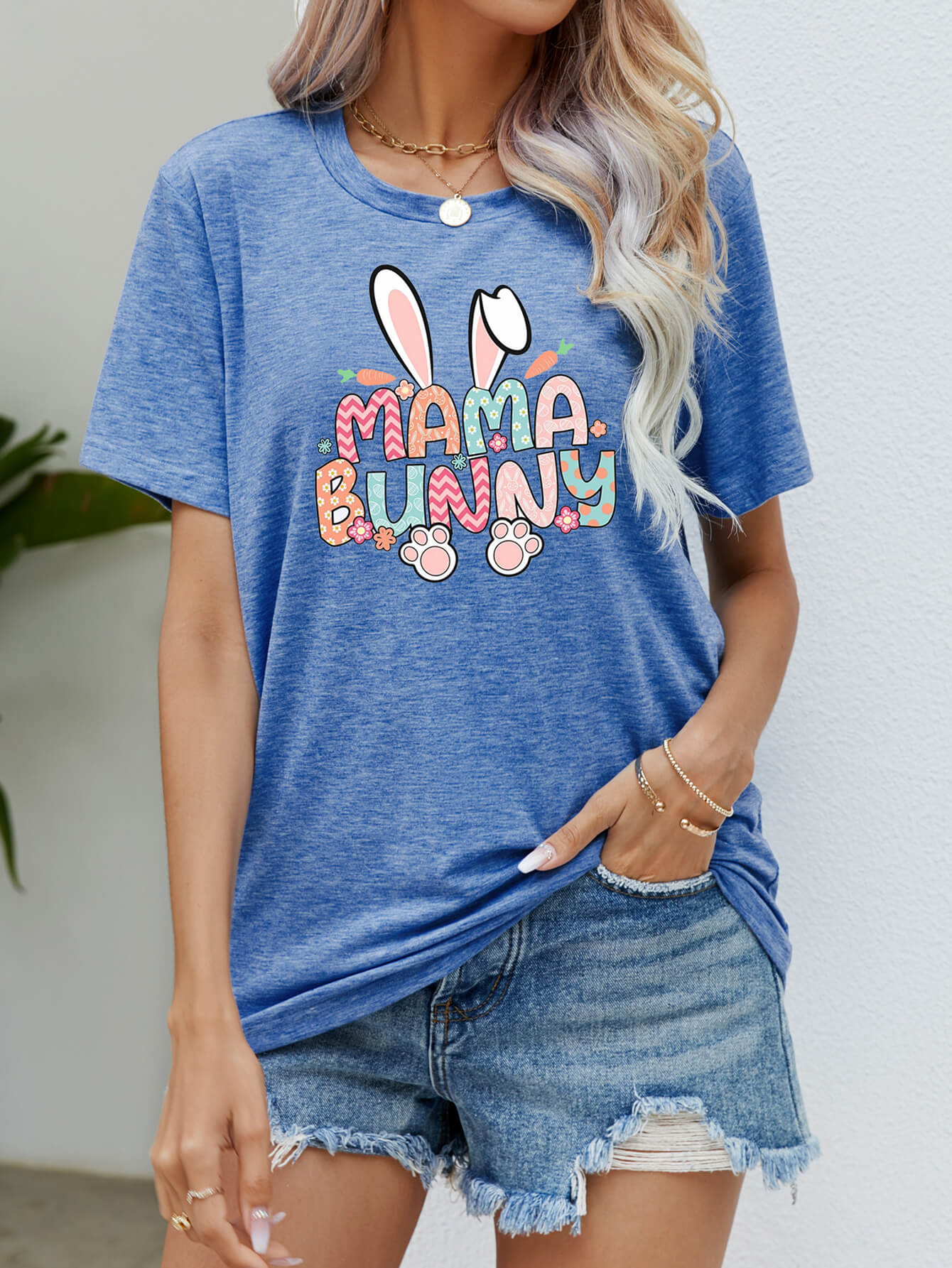 MAMA BUNNY Easter Graphic Short Sleeve Tee